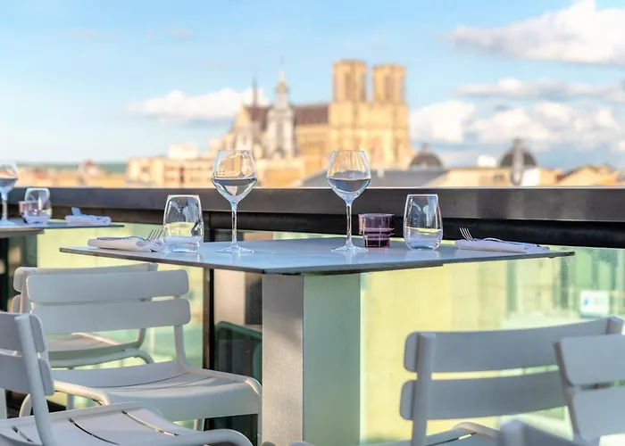 Holiday Inn Centre By IhgHotel Reims